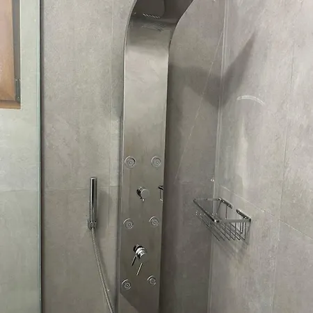 Centre Apartment *